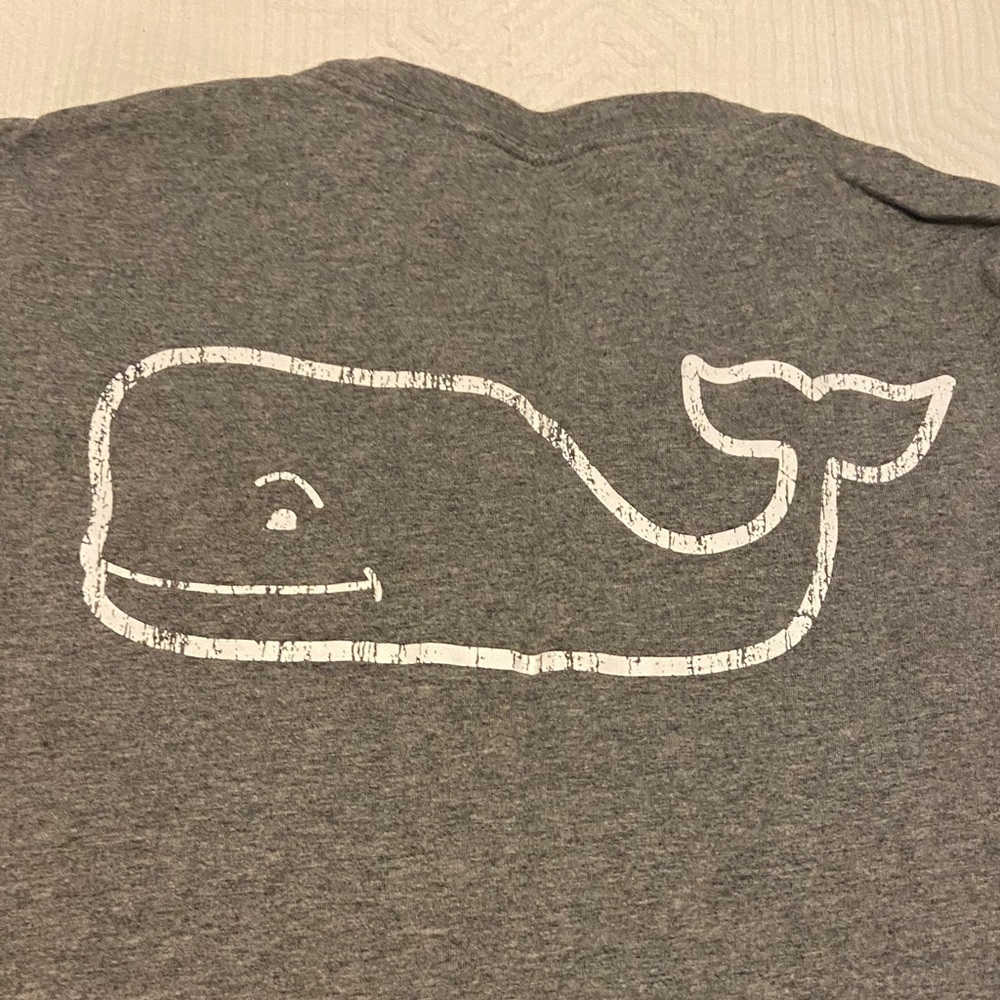 Vineyard vines long sleeve tee